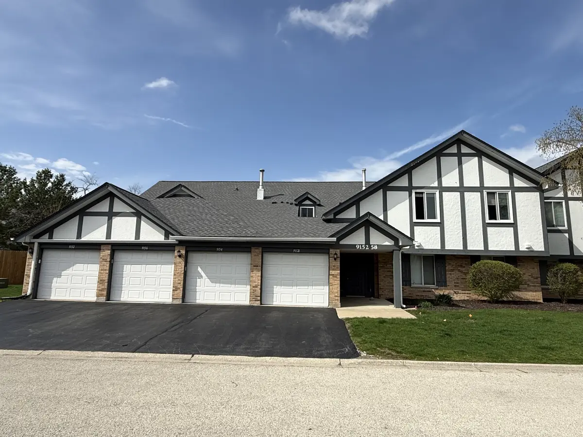 9158 Sandpiper CT #40, Orland Park, IL 60462