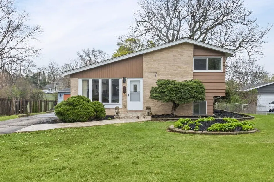 1N605 Park BLVD, Glen Ellyn, IL 60137