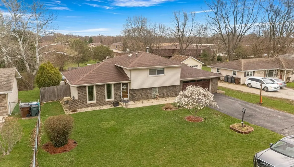 19727 Greenview AVE, Mokena, IL 60448