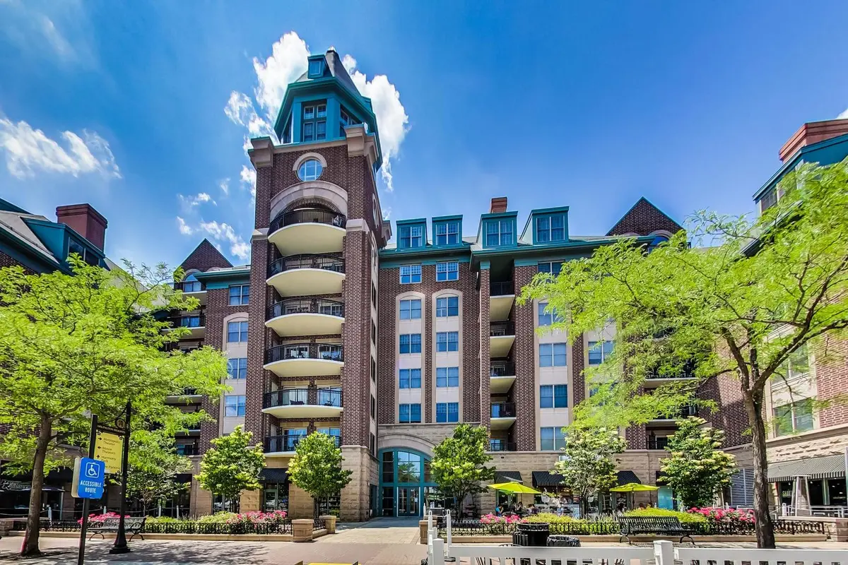 44 N VAIL AVE #505, Arlington Heights, IL 60005