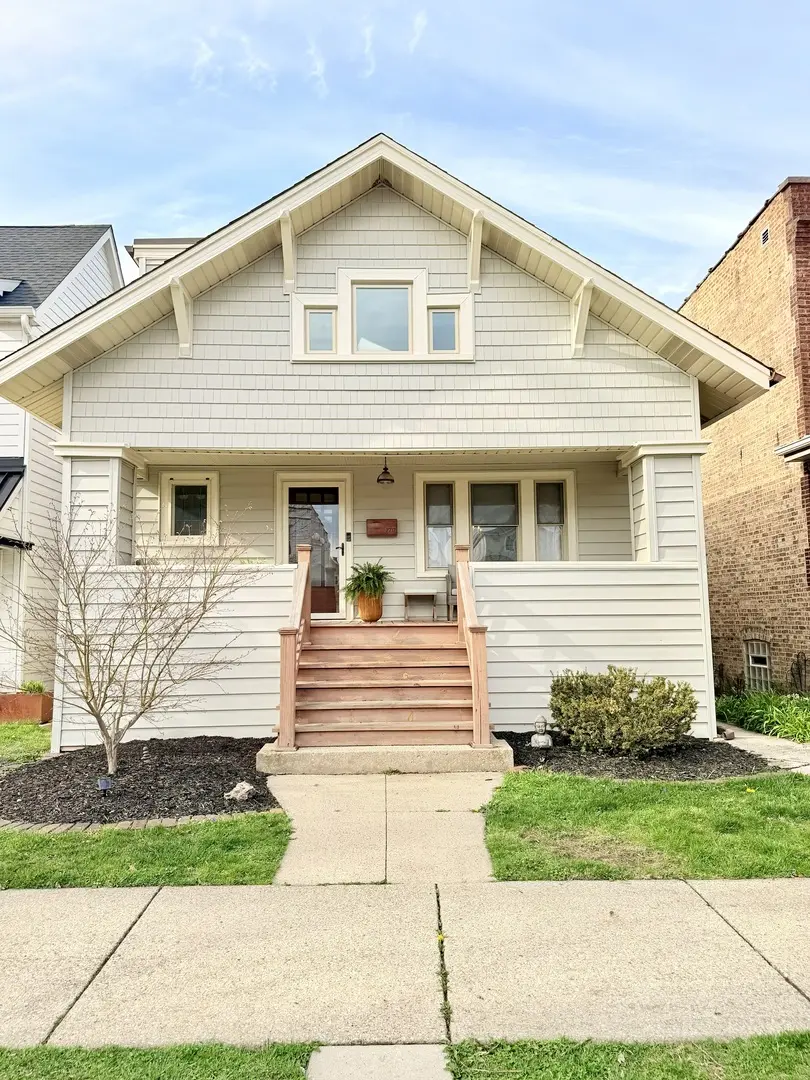 7717 Adams ST, Forest Park, IL 60130