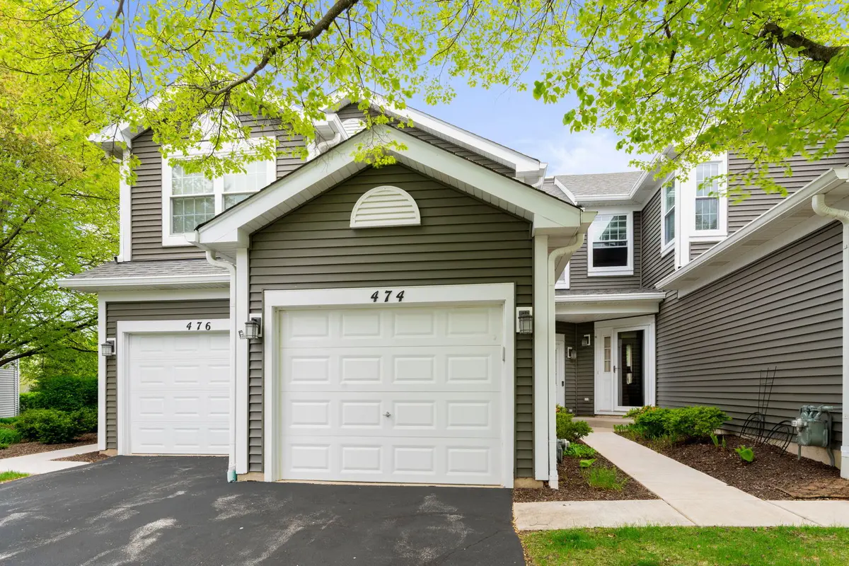 474 MILL ST #1, Batavia, IL 60510