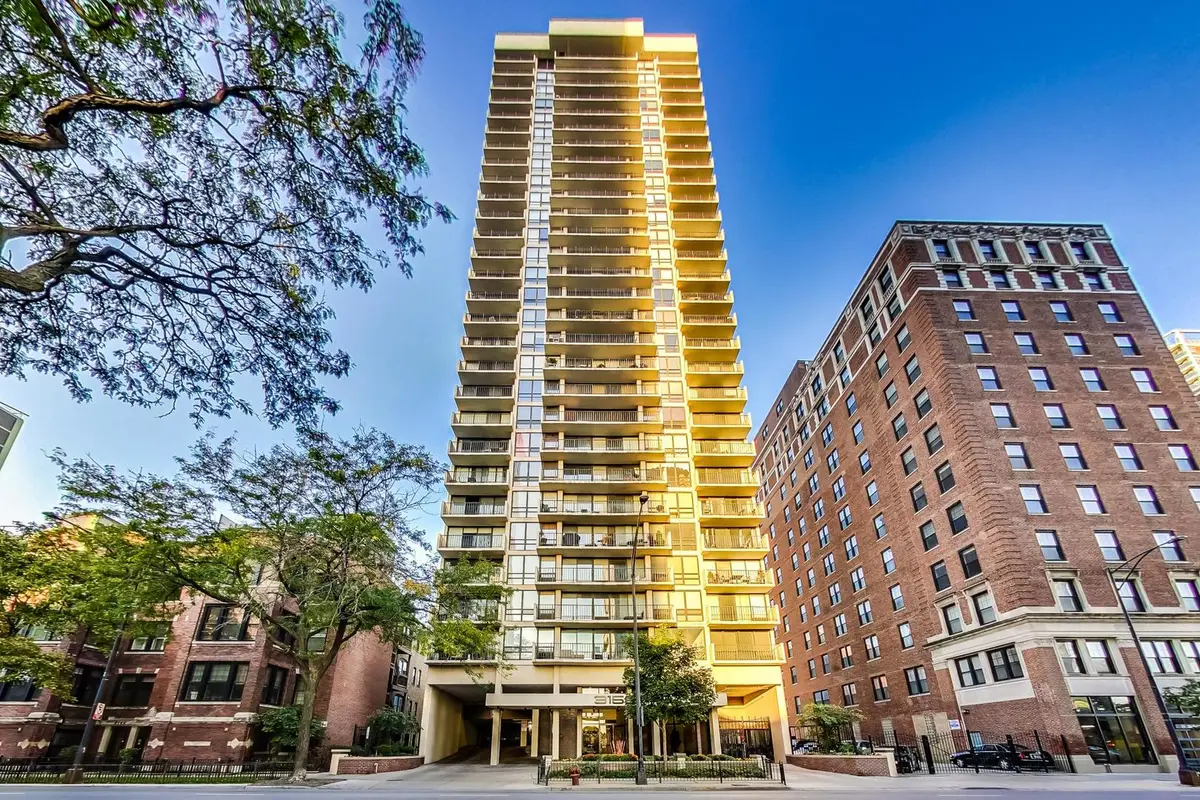 3150 N Sheridan RD #2A, Chicago, IL 60657