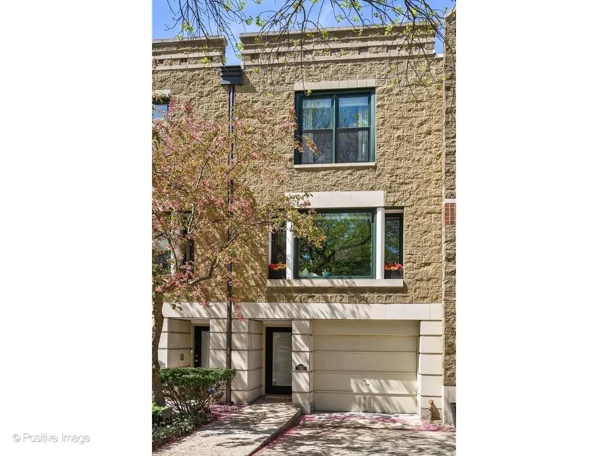 1622 N Mohawk ST #B, Chicago, IL 60614