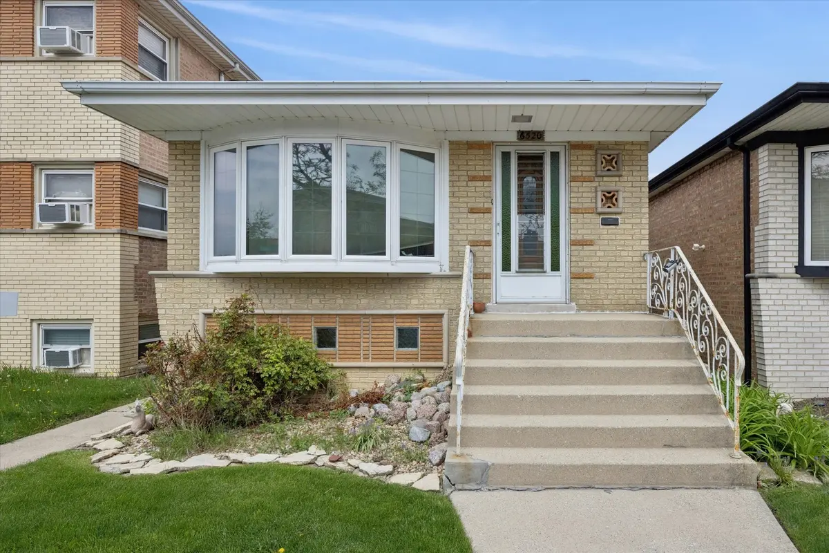 6520 W 63rd ST, Chicago, IL 60638