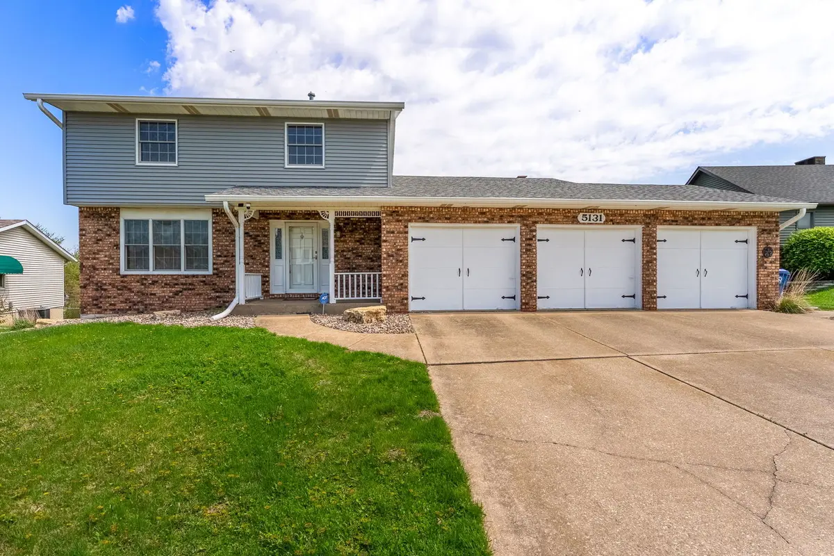 5131 Woodland AVE, Davenport, IA 52807