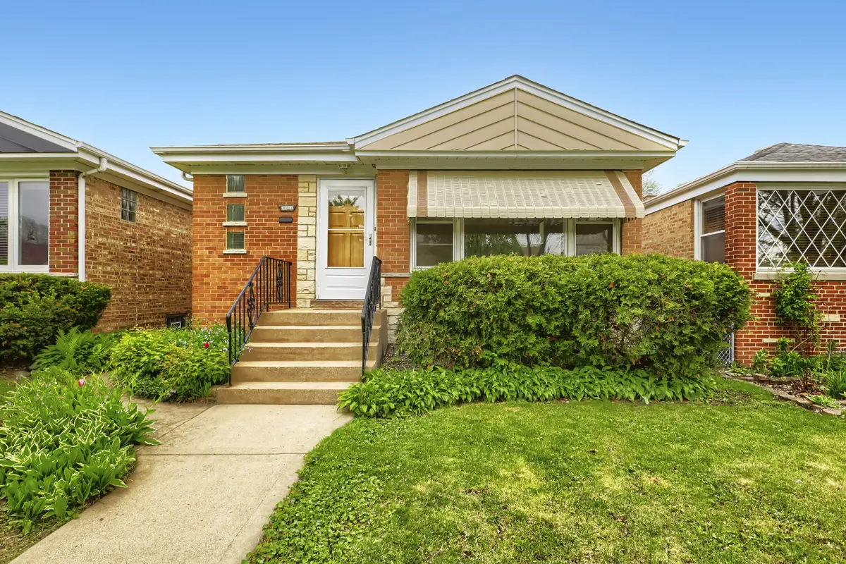3311 N Plainfield AVE, Chicago, IL 60634