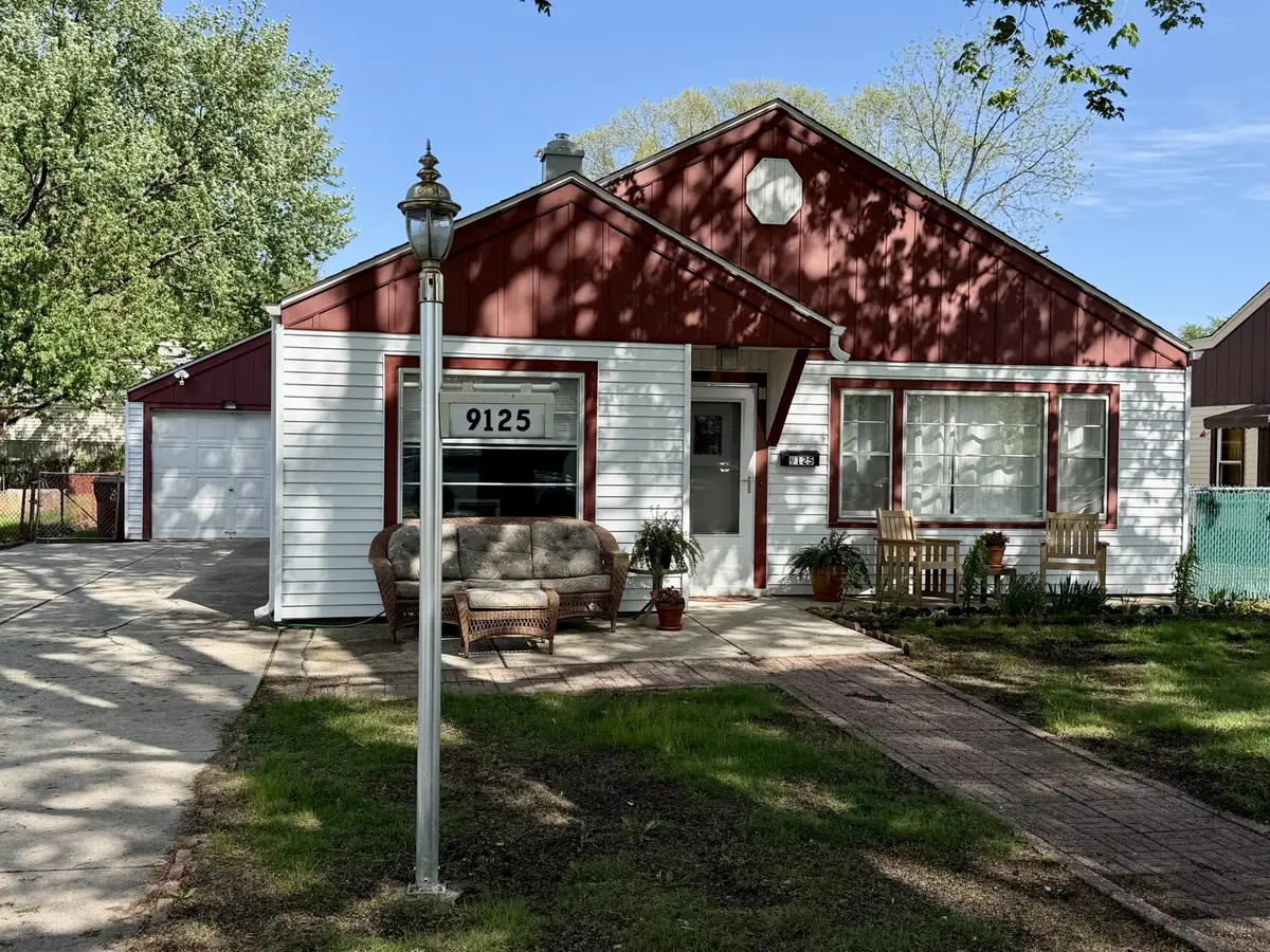 9125 S 51st AVE, Oak Lawn, IL 60453