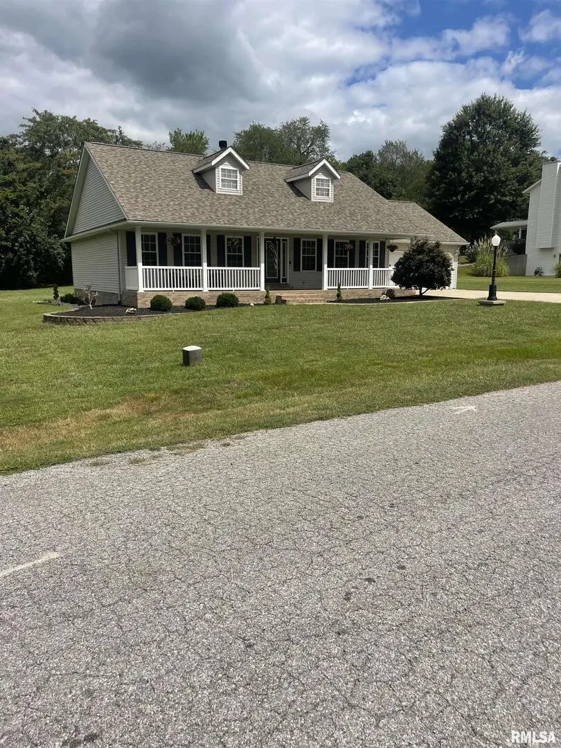 117 Jeremy DR, Carterville, IL 62918