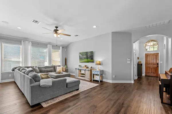 112 Coral Bean WAY, Georgetown, TX 78626