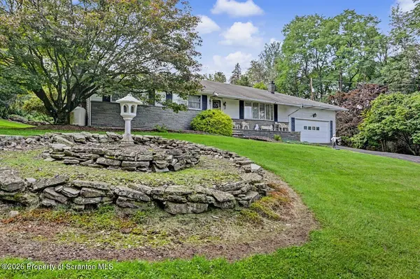 1908 Newton Ransom BLVD, Clarks Summit, PA 18411