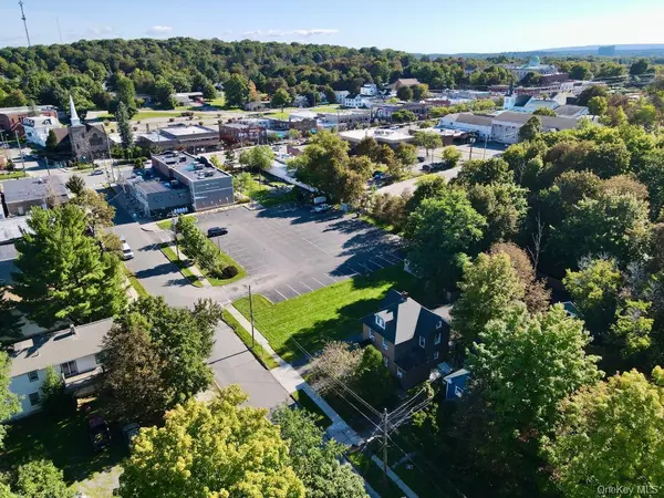 19 Prince ST, Monticello, NY 12701