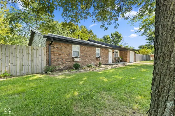 2437 Chappie LN, Indianapolis, IN 46229
