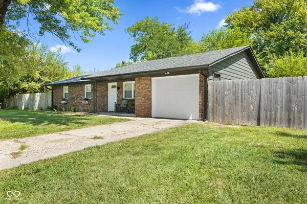 2437 Chappie LN, Indianapolis, IN 46229