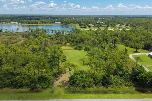 9008 FALCON CT, Venice, FL 34293