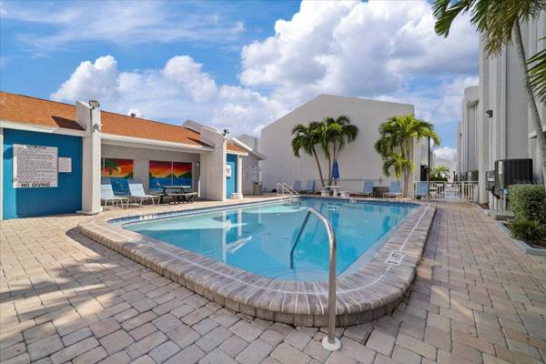 253 REX PL #B, Madeira Beach, FL, 33708 photo 31