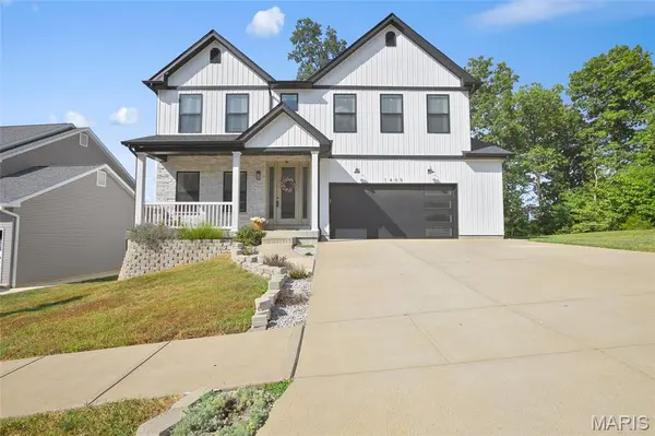 1409 Burrwyck LN, Herculaneum, MO 63048