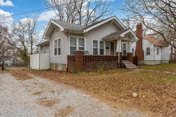 705 N Bridge ST, Carbondale, IL 62901