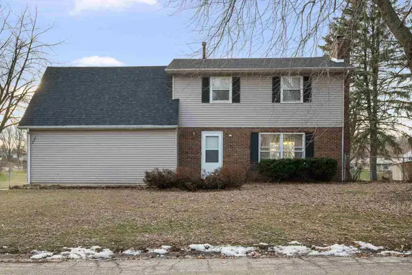 111 Hillside DR, Park View, IA 52748