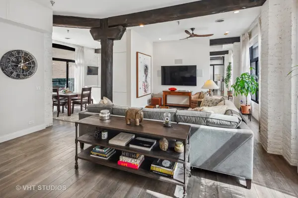 215 W ILLINOIS ST #3A, Chicago, IL 60654