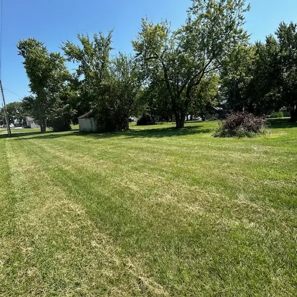 11629 Oak ST, Downs, IL 61736