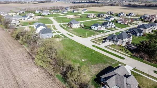 12205 Sinclair DR, Plainfield, IL 60585