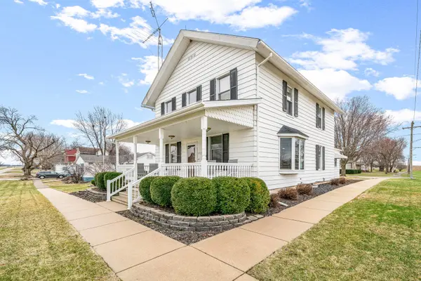 2513 Woods ST, West Brooklyn, IL 61378