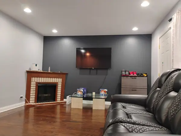 1011 N Keeler AVE, Chicago, IL 60651