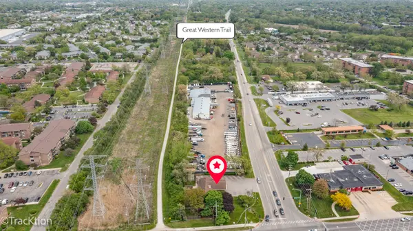 565 E Saint Charles RD, Carol Stream, IL 60188