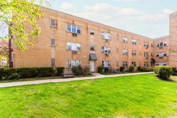 1709 W Estes AVE #1S, Chicago, IL 60626