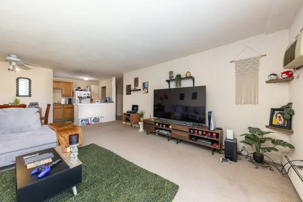 2222 S Stewart AVE #4K, Lombard, IL 60148