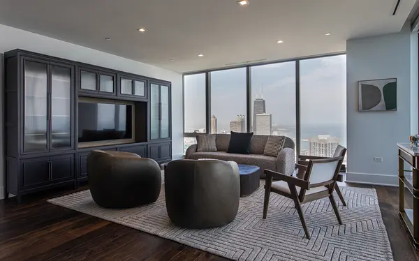 363 E Wacker DR #6405, Chicago, IL 60601