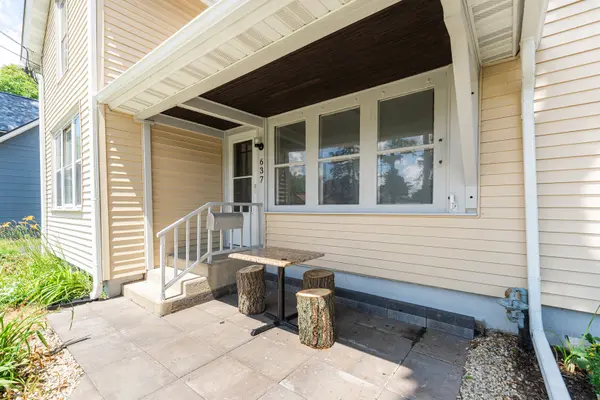 637/639 E Wilson ST, Batavia, IL 60510