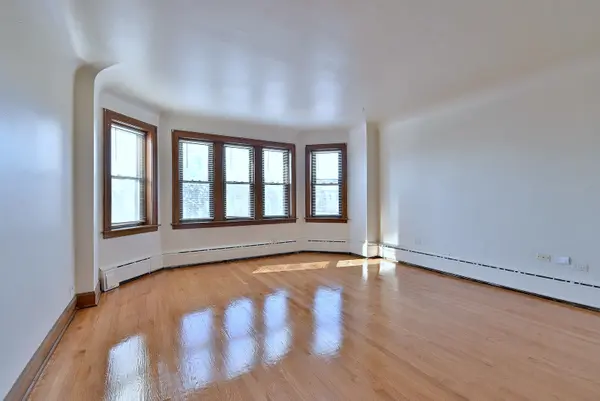 1835 HOME AVE, Berwyn, IL 60402