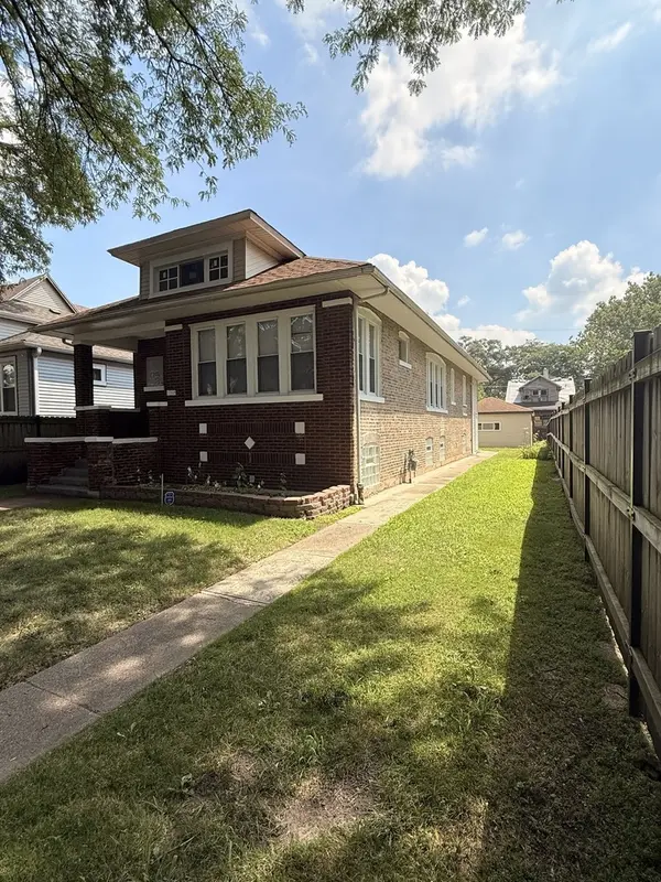 11949 S YALE AVE, Chicago, IL 60628