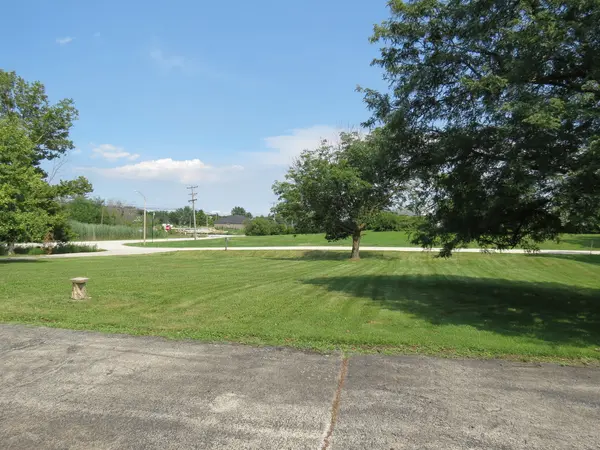 12970 Mccarthy RD, Lemont, IL 60439