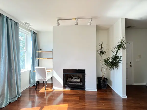 1245 N Orleans ST #903, Chicago, IL 60610