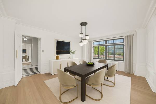 6922 S Jeffery BLVD #5N, Chicago, IL 60649