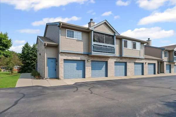 2404 Windward BLVD #202,  Champaign,  IL 61821