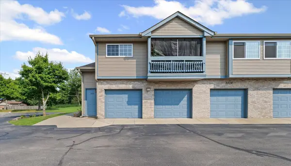 2404 Windward BLVD #202, Champaign, IL 61821