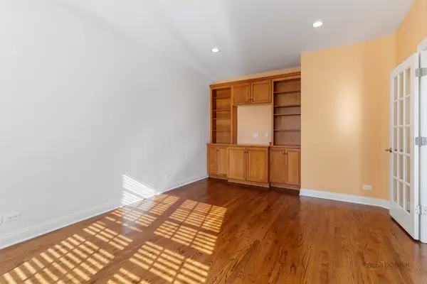 500 Andover CT #500, Lake Forest, IL 60045