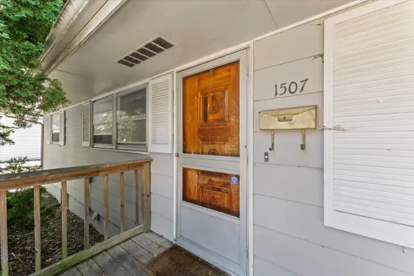 1507 W Columbia AVE, Champaign, IL 61821