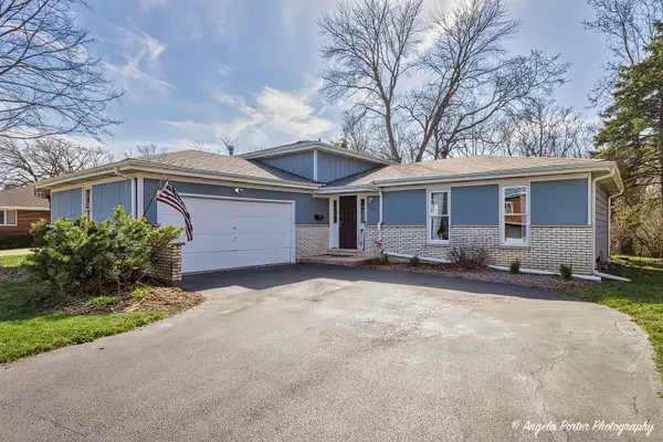 672 Garys DR, Antioch, IL 60002