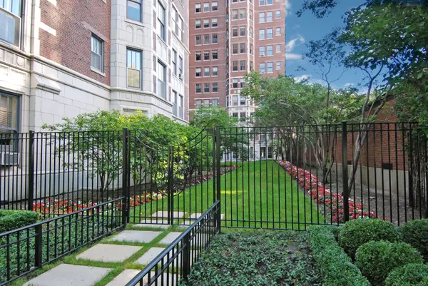 Address not disclosed, Chicago, IL 60614