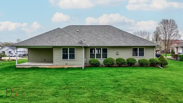 1415 Shaws LN, Ottawa, IL 61350