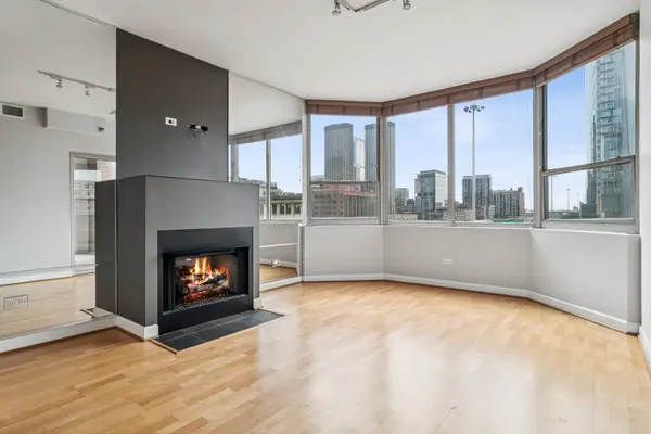 720 W RANDOLPH ST #502, Chicago, IL 60661