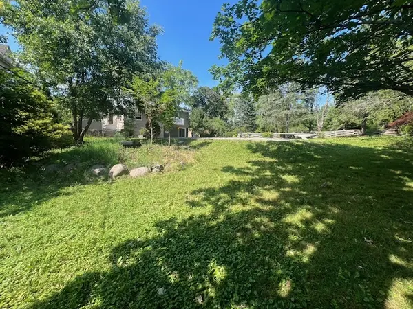 512 Hill ST, Highland Park, IL 60035