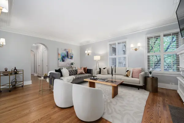 2726 N PINE GROVE AVE #1N, Chicago, IL 60614