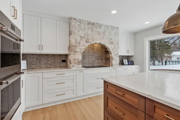Address not disclosed, Glen Ellyn, IL 60137