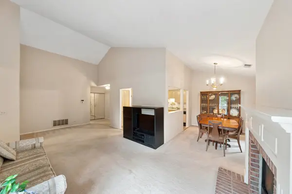 501 Aberdeen LN #C, Prospect Heights, IL 60070